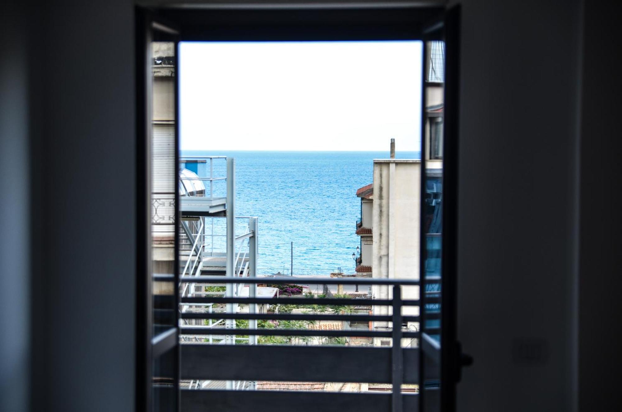 Appartamento Siderno sul mare trilocale Esterno foto